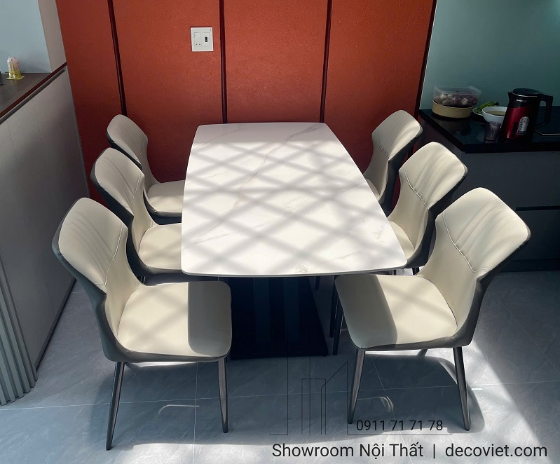 Mẫu bàn ăn mặt đá 6 ghế 2712S gọn đẹp cho phòng bếp