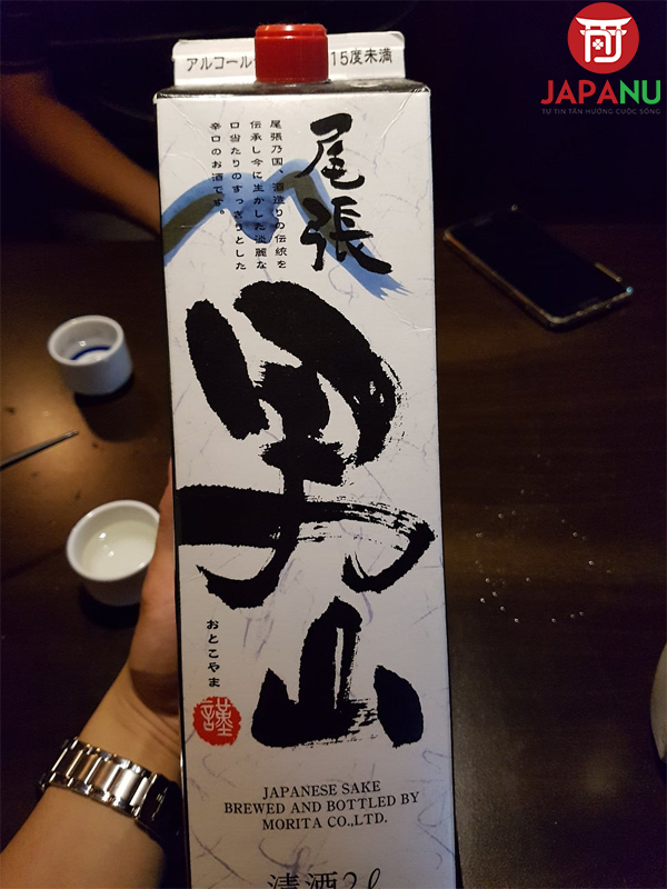 Giới Thiệu Rượu Morita Owari Otokoyama 2000ml Nhật Bản