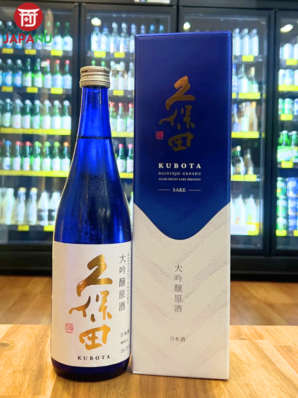 Sake Kubota Daiginjo Genshu Nhật Bản mang hương vị mạnh mẽ 