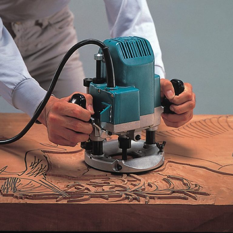 Máy phay Makita 3612BR