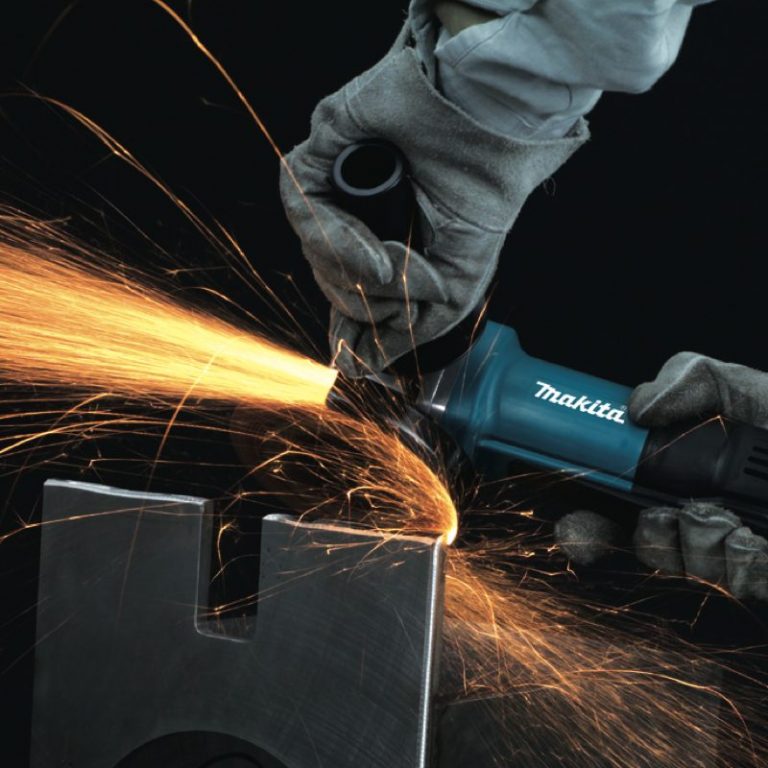 Máy mài góc Makita 9556HP(100MM/840W/Công tắc bóp)