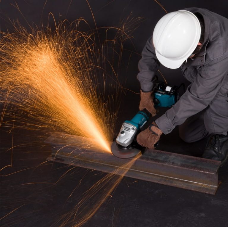 Máy Mài Góc Dùng Pin 18Vx2 Makita DGA700Z(Thân Máy)(BL)