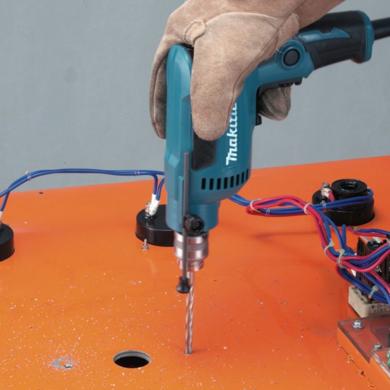 Máy Khoan Makita DP2010(6.5MM)