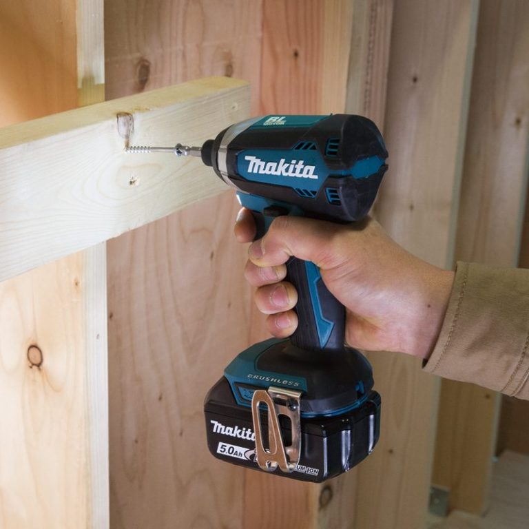 Máy Vặn Vít Dùng Pin 18v Makita DTD153RTE(BL)
