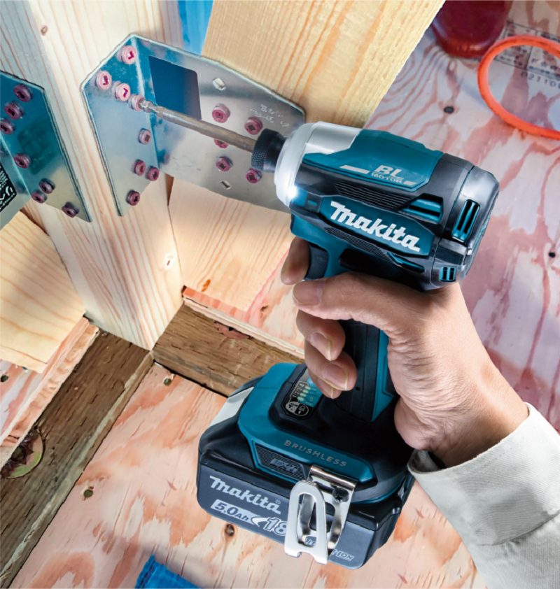 Máy Vặn Vít Dùng Pin 18v Makita DTD172RTE(BL)