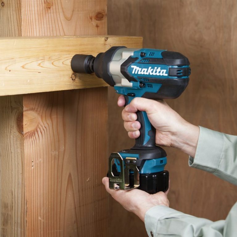 Máy Bắn Bu Lông Dùng Pin 18v Makita DTW1002RTJ(BL)