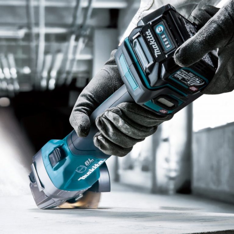 Máy Mài Góc Dùng Pin 40v Makita GA003GM201(BL)
