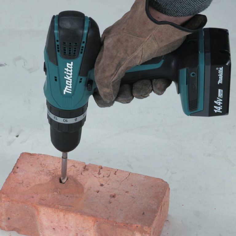 Máy Khoan Pin 14.4v Makita HP347D001