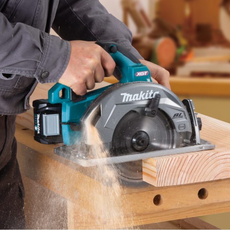 Máy cưa đĩa dùng pin 40V Makita HS003GZ(190MM/BL/Thân Máy)