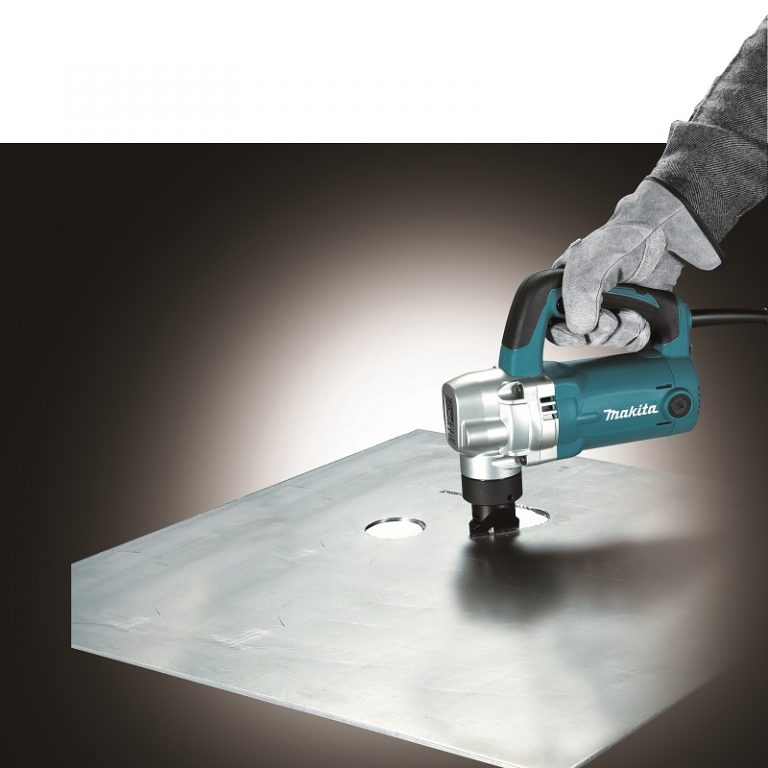Máy cắt tôn Makita JN3201