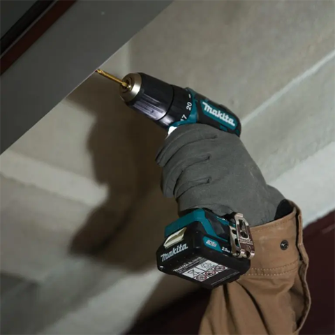 Máy Khoan Và Vặn Vít Dùng Pin 12v Makita DF332DZ(Thân Máy)(BL)