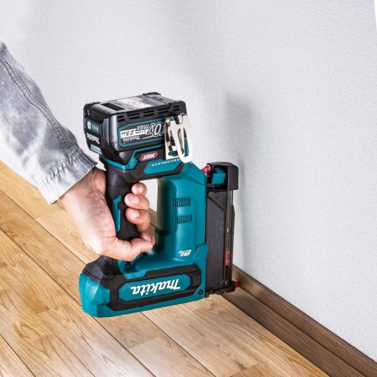 Máy bắn đinh dùng pin Makita PT001GZ01(BL/Thân Máy)