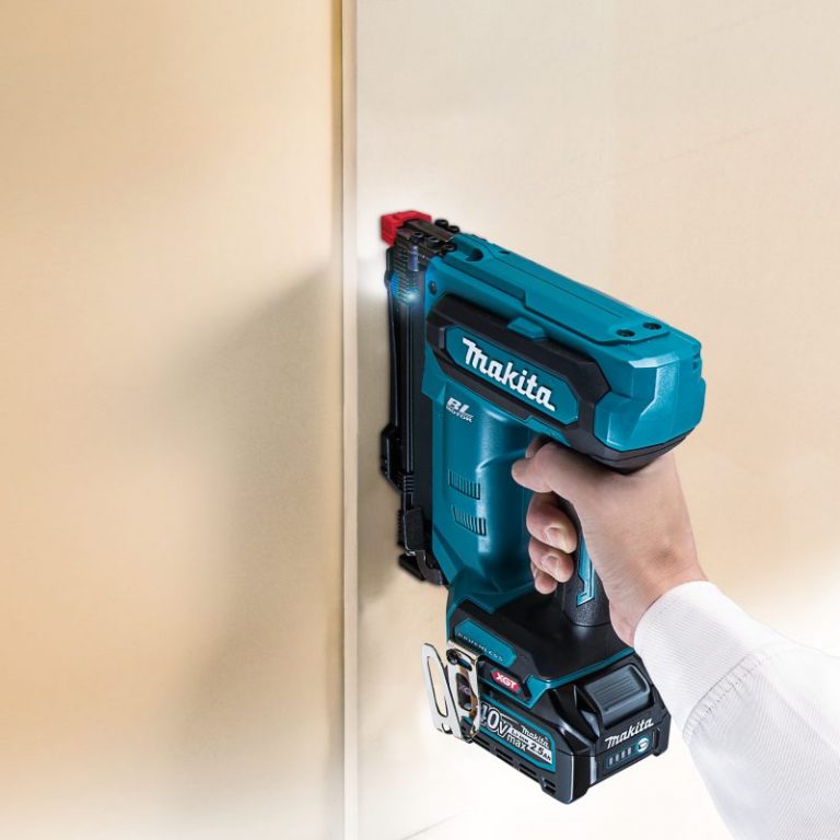 Máy bắn đinh ghim dùng pin 40v Makita ST001GZ(BL/Thân Máy)
