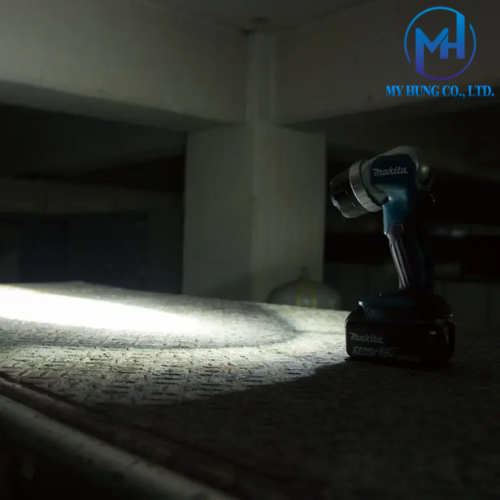 ĐÈN LED DÙNG PIN(14.4V-18V) MAKITA DML808