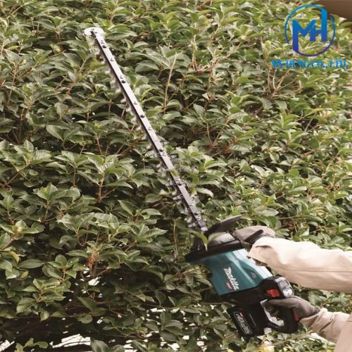 MÁY TỈA HÀNG RÀO DÙNG PIN MAKITA UH007GZ01