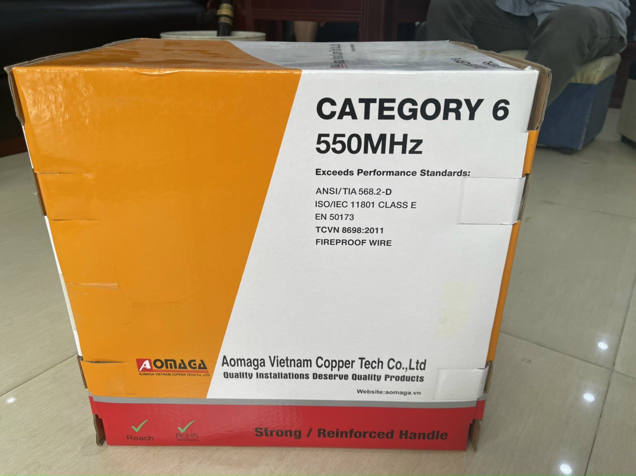 cable mạng Aomaga cat5E Cat 6 chống cháy tiêu chuẩn Mỹ 