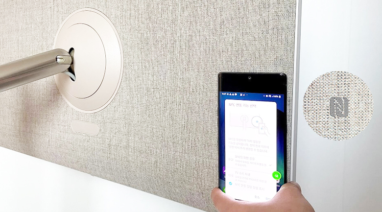 Smart Tivi Standby Me LG 2K 27 inch 27ART10AKPL - Hệ điều hành WebOS dễ sử dụng