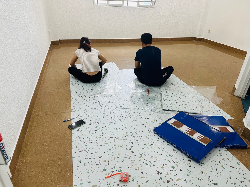 SÀN NHỰA GIẢ GẠCH KEO SẴN 1,8li - 2li