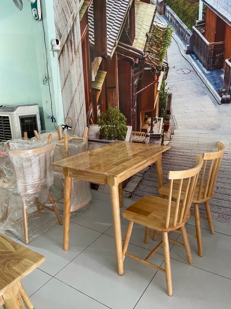 Bàn ăn mặt gỗ 60*60cm