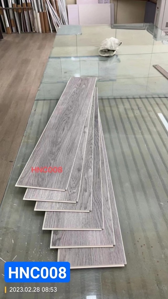 SÀN NHỰA HÈM KHOÁ 4MM