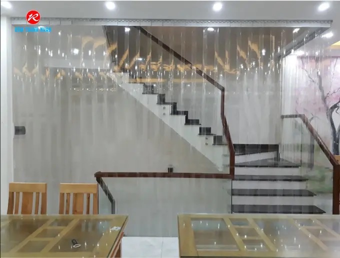 Rèm ngăn lạnh PVC