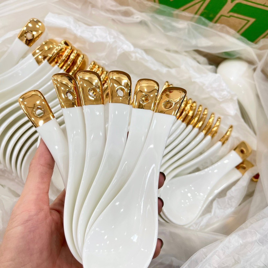 Thìa vẽ vàng