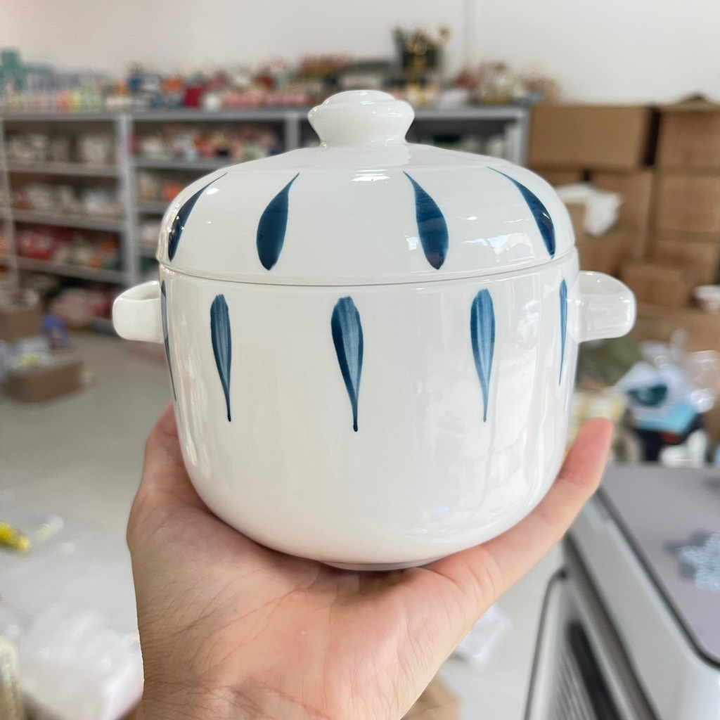 Hũ Chưng Yến