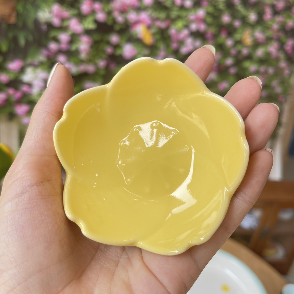 Hoa Nến