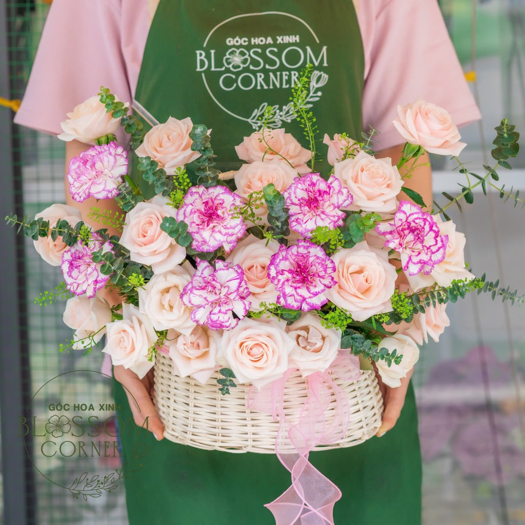 Giỏ hoa chúc mừng