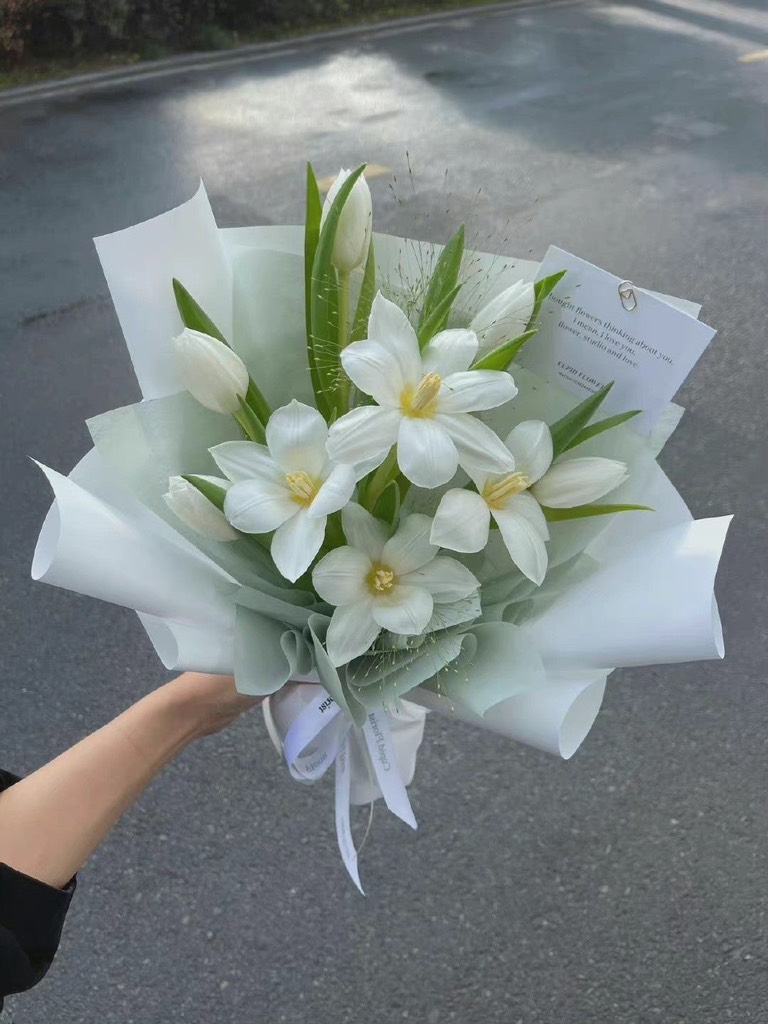 Bó hoa Tulip SP000042