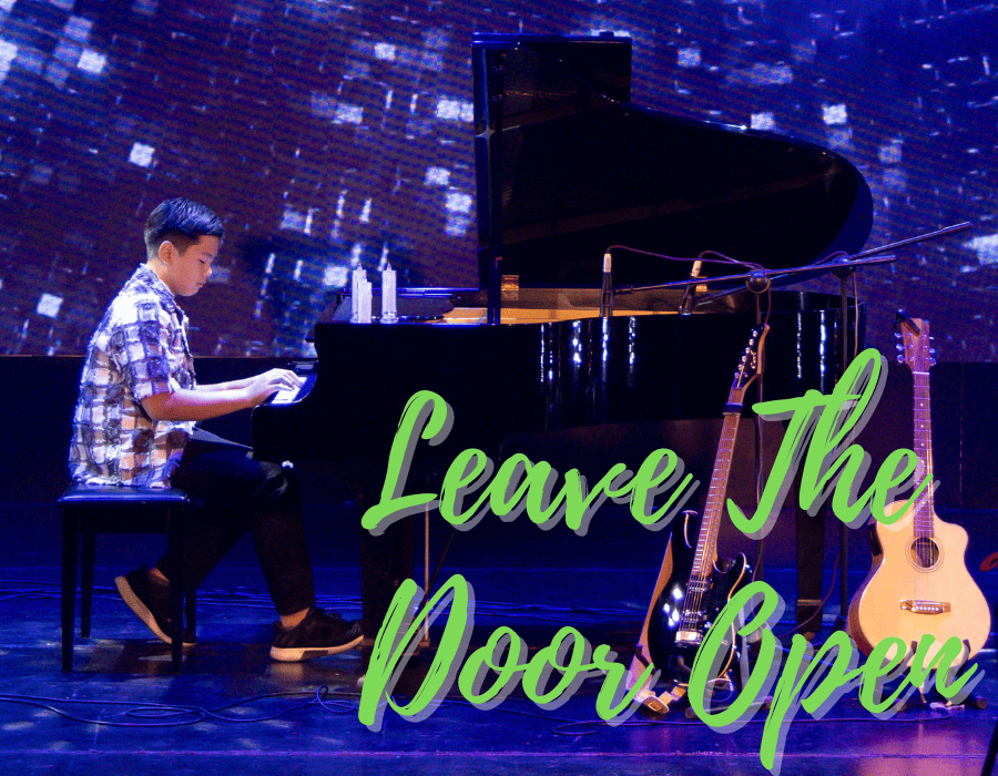 𝘽𝙧𝙪𝙣𝙤 𝙈𝙖𝙧𝙨 | 𝙇𝙚𝙖𝙫𝙚 𝙩𝙝𝙚 𝘿𝙤𝙤𝙧 𝙊𝙥𝙚𝙣 | 𝙈𝙤𝙣 | 𝙋𝙞𝙖𝙣𝙤 | 𝙆𝙚𝙮𝙣𝙤𝙩𝙚𝙨 𝘾𝙤𝙣𝙘𝙚𝙧𝙩 𝟐𝟎𝟐𝟒 - 𝙈𝙚𝙡𝙤𝙙𝙮 𝙤𝙛 𝙏𝙞𝙢𝙚