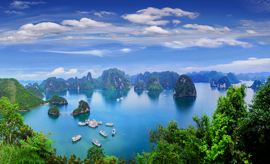 Du lịch Hạ Long: Khám Phá Những Địa Danh Và Món Ngon Nổi Tiếng