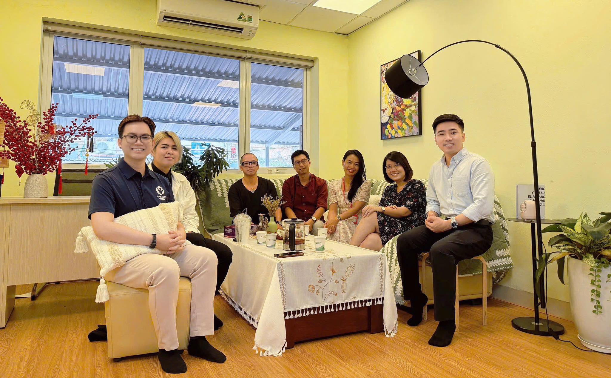 TRUNG TÂM WECARE - GẶP GỠ ĐỂ SẺ CHIA