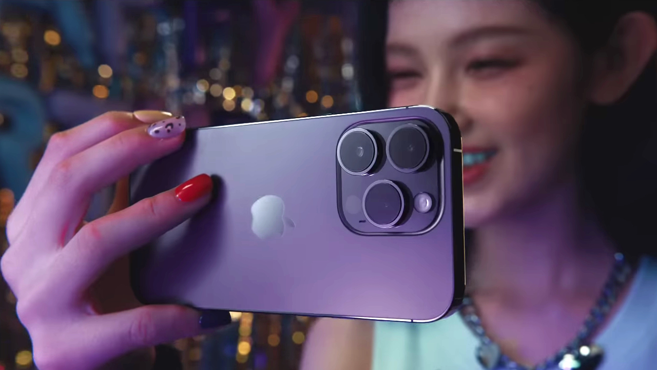 iPhone 14 Pro Max 'Biến Mất' Tại Các Cửa Hàng: Đâu Là Lý Do?