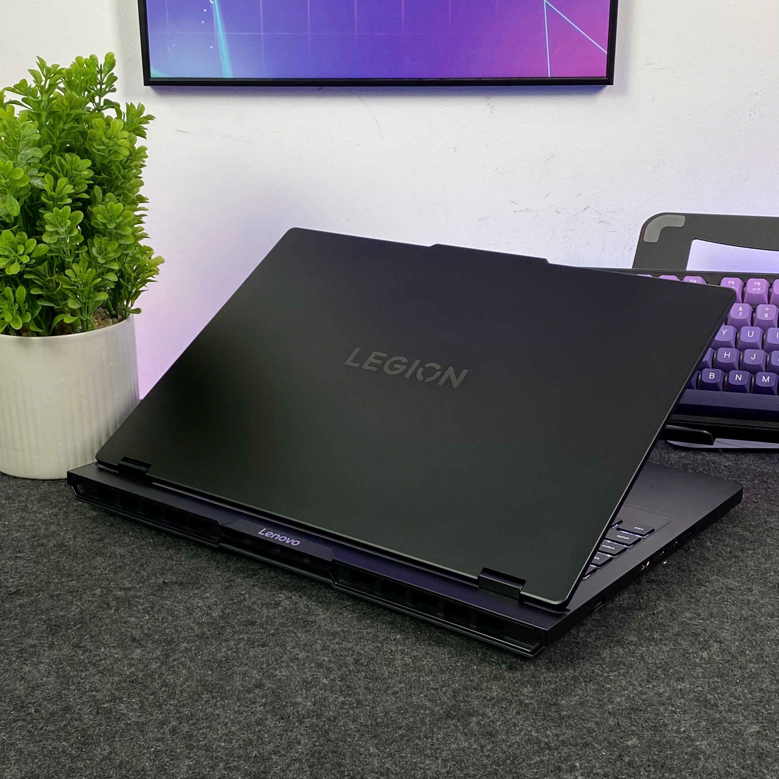 LENOVO LEGION Y7000P 2025 (Core i7-14700HX, RTX 5060 8Gb) - 99%