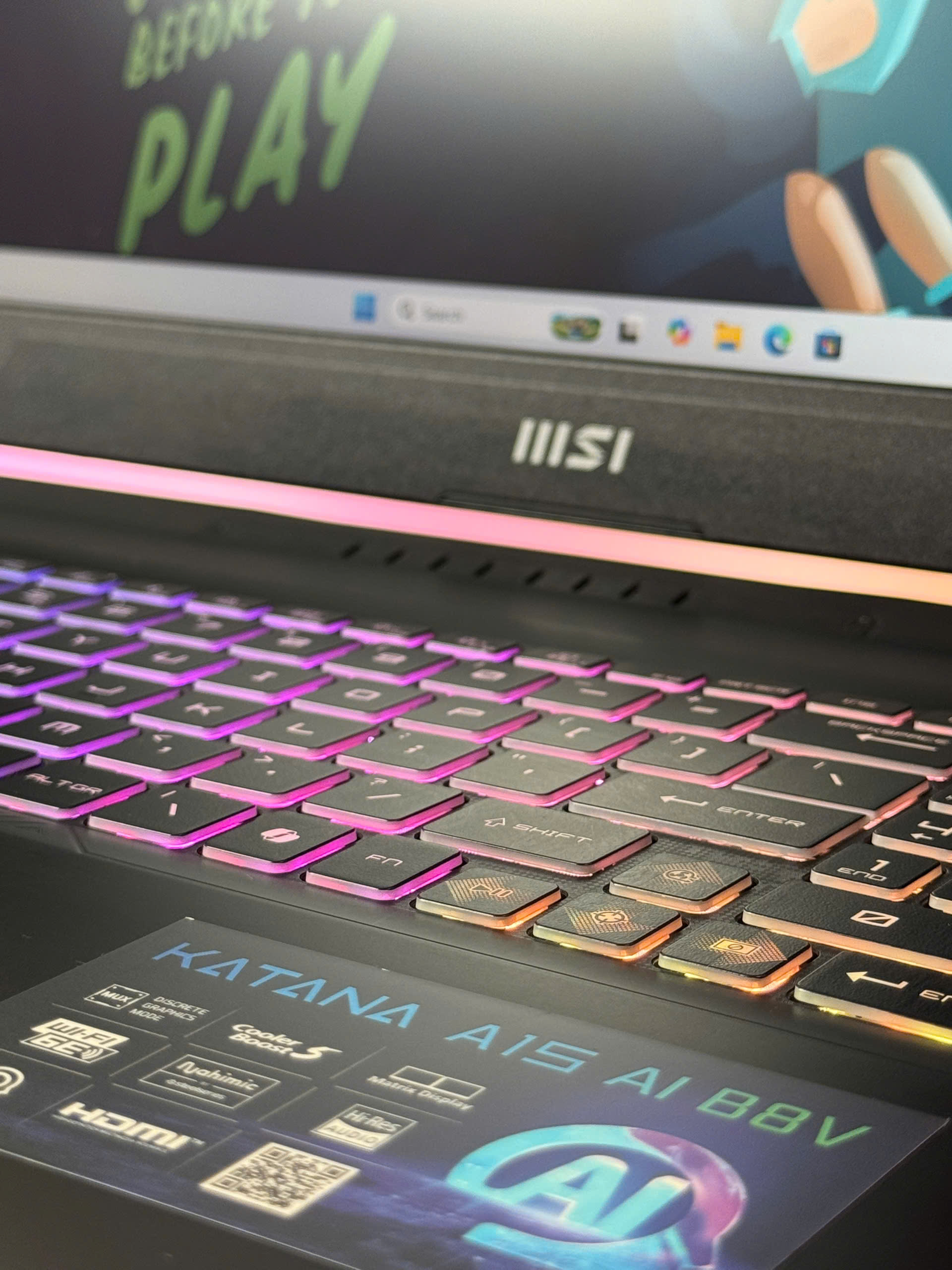 MSI Katana Gaming A15  (AMD Ryzen 7 - 8845HS, RTX 4060 8Gb) - USED 99%