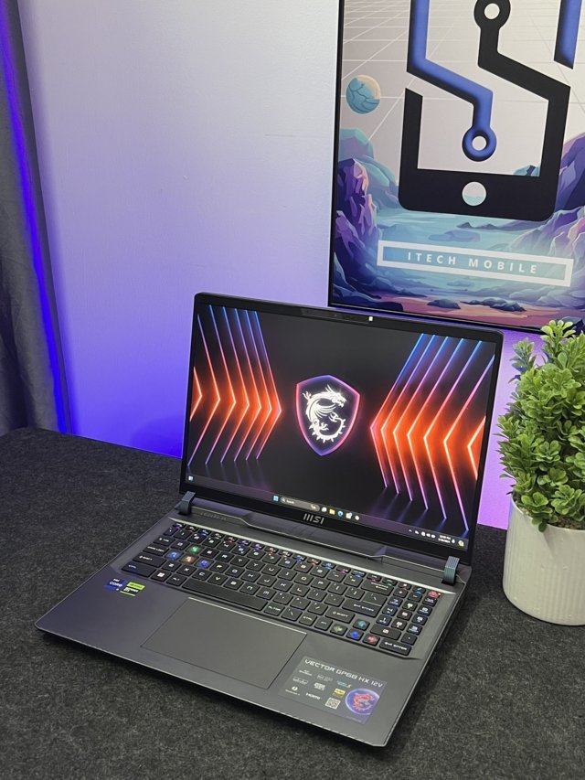MSI VECTOR GP68HX 2023 (Core i9-13950HX, RTX 4060 8Gb) - USED 99%
