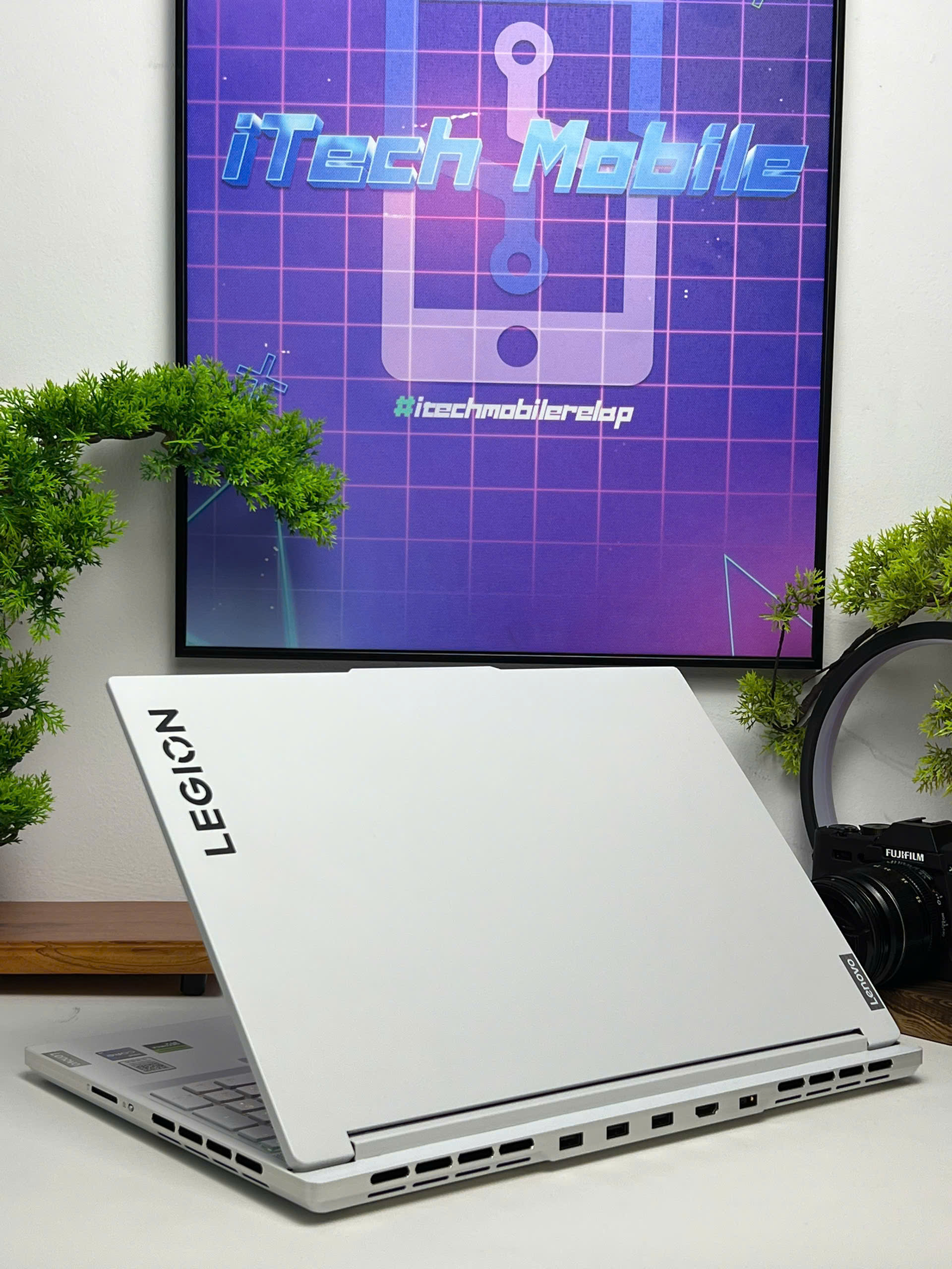 LENOVO LEGION SLIM 7i 2024 Glacier White (Core i9-14900HX, RTX 4060 8Gb) - USED 99%