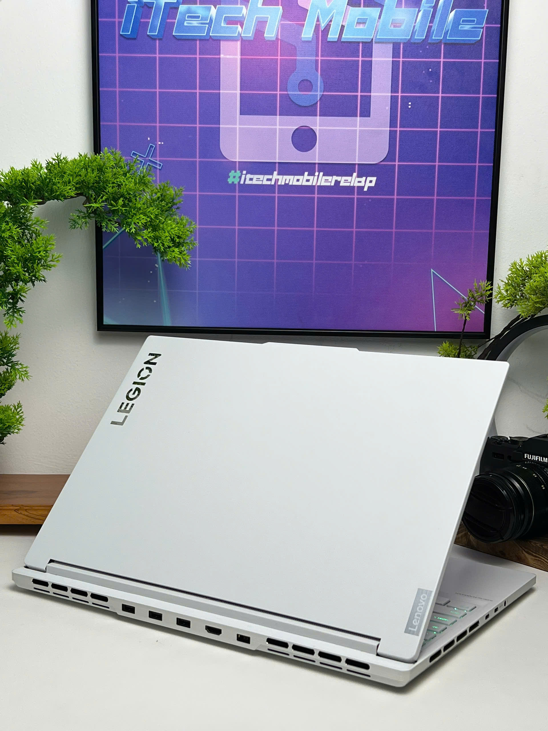 LENOVO LEGION SLIM 7i 2024 Glacier White (Core i9-14900HX, RTX 4060 8Gb) - USED 99%