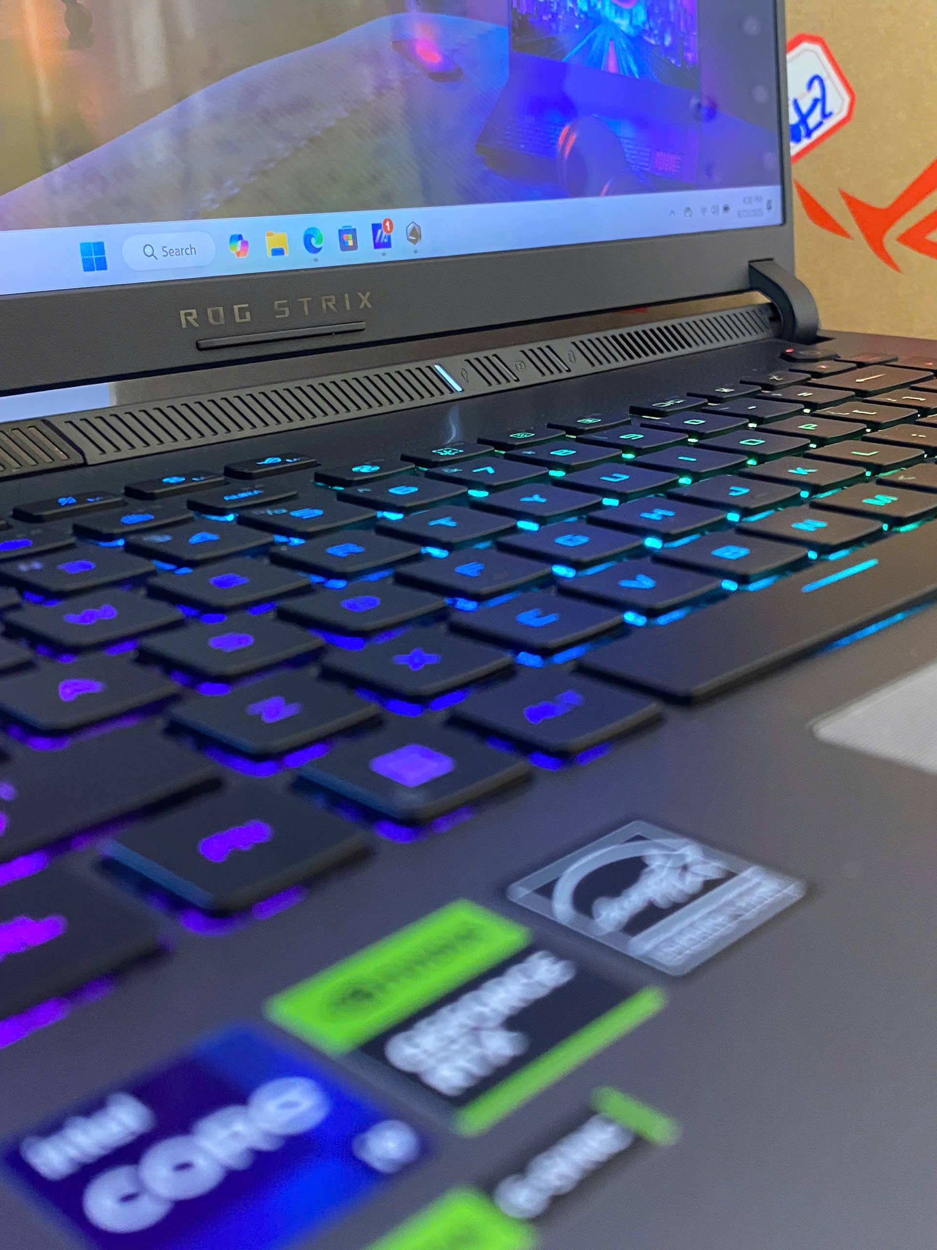 ASUS ROG STRIX G16 2024 (Core i9-14900HX, RTX 4060 8Gb) - USED 99% FULLBOX