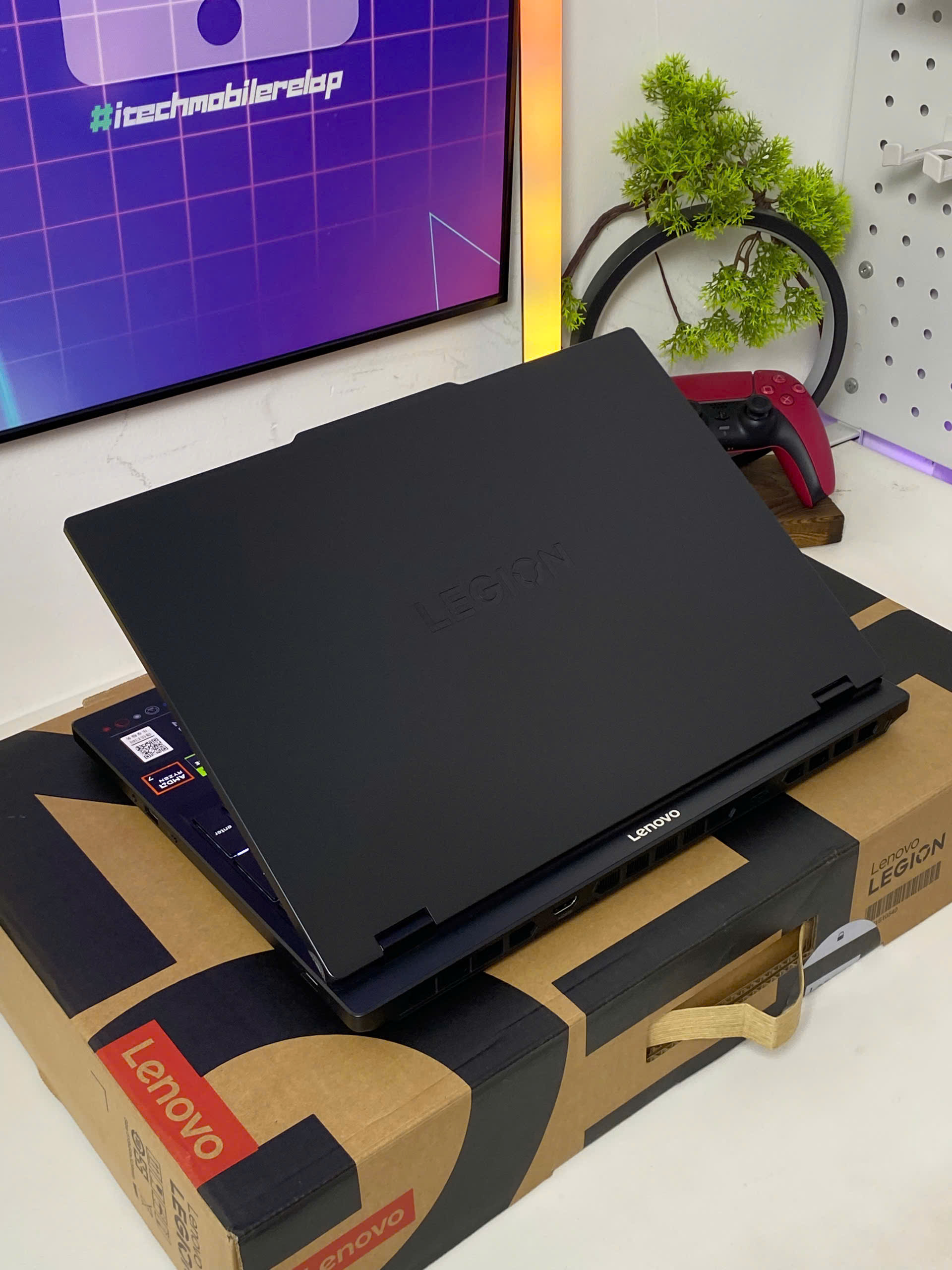 LENOVO LEGION 5 R7000 2025 (Ryzen 7 H 255, RTX 5060 8Gb) - LIKENEW FULLBOX