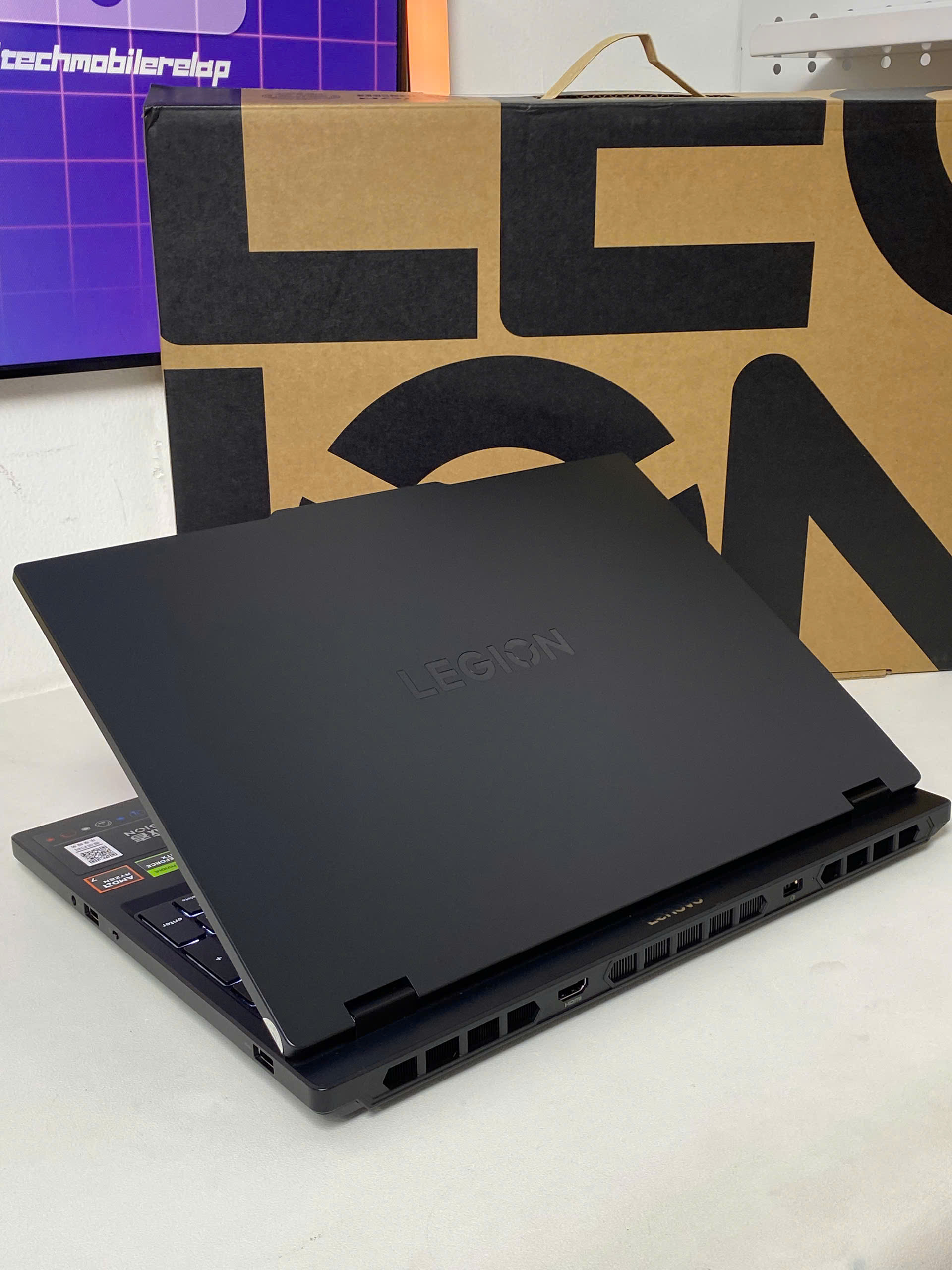 LENOVO LEGION 5 R7000 2025 (Ryzen 7 H 255, RTX 5060 8Gb) - LIKENEW FULLBOX