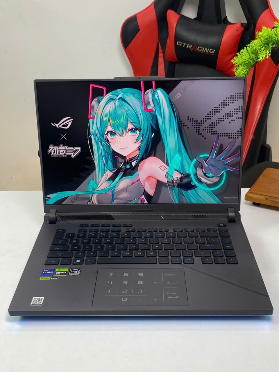 ASUS ROG STRIX G16 2024 (Core i9-14900HX, RTX 4060 8Gb) - USED 98%
