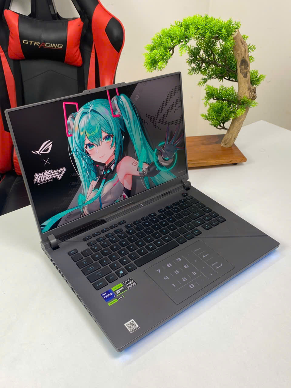 ASUS ROG STRIX G16 2024 (Core i9-14900HX, RTX 4060 8Gb) - USED 99%