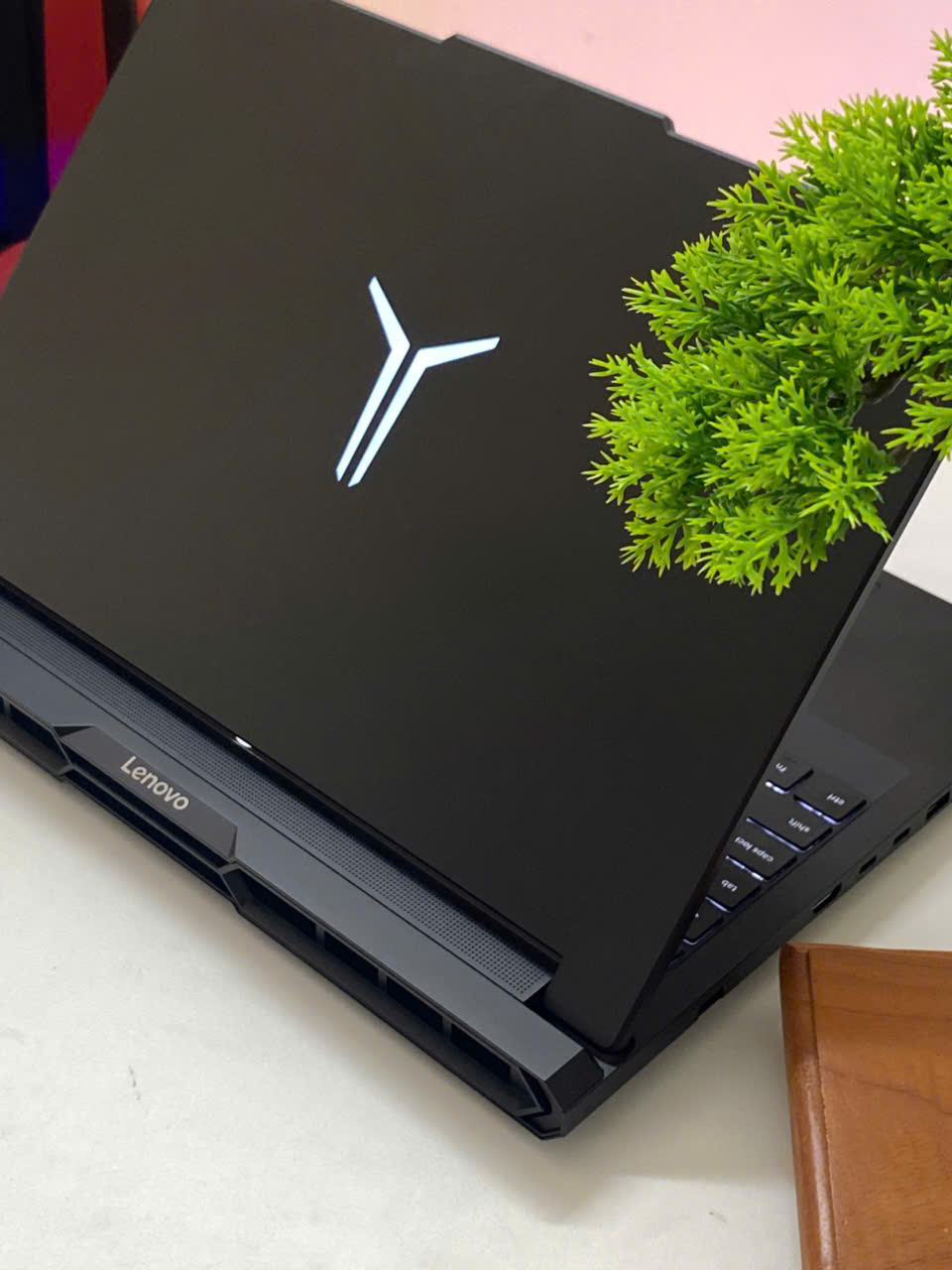 LENOVO LEGION 5 Pro R9000P 2025 (Ryzen 9-8945HX, RTX 5060 8Gb) - USED 99%
