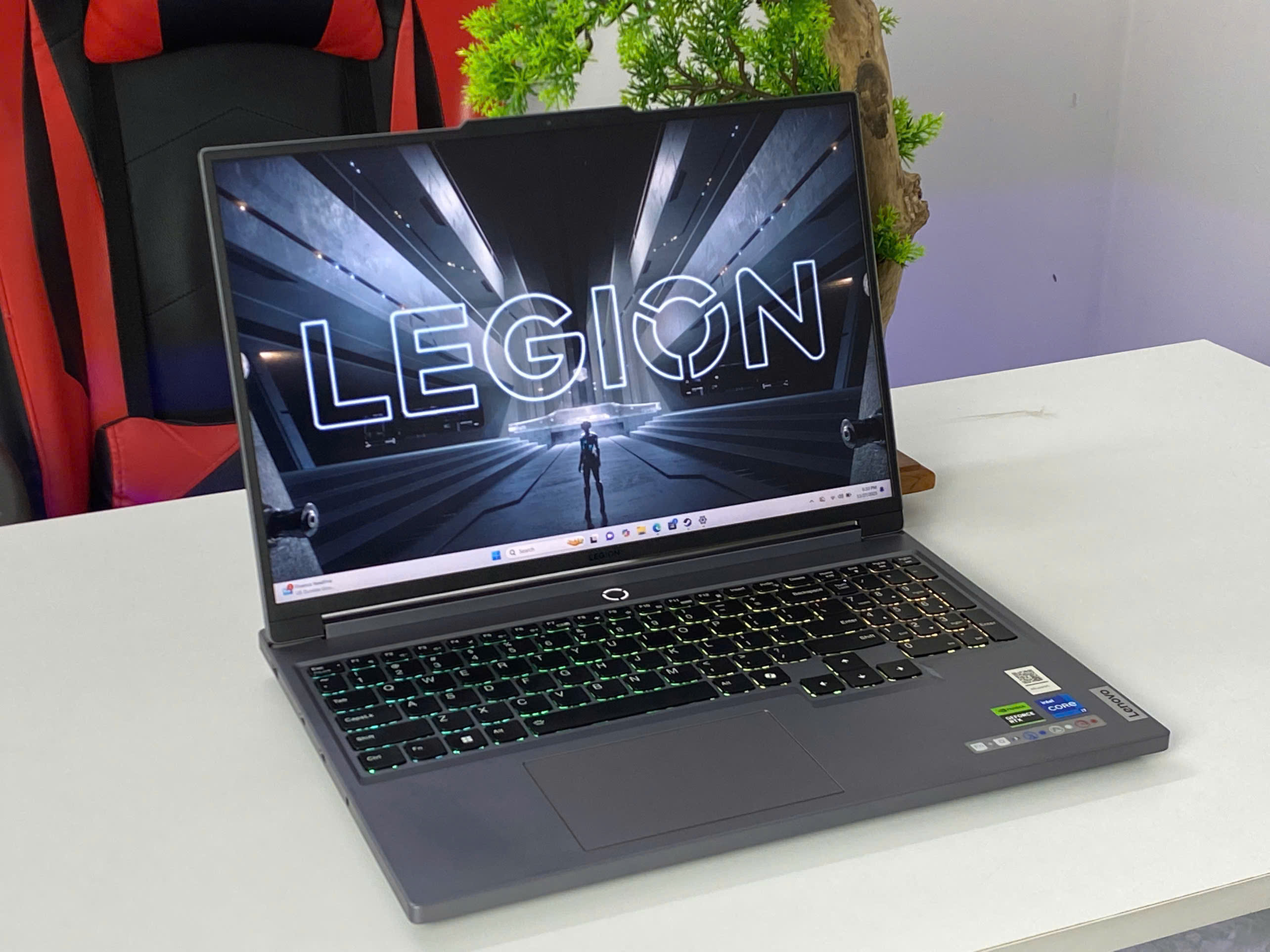 LENOVO LEGION 5 2024 (Core i7-14700HX, RTX 4070 8Gb) - USED 99%