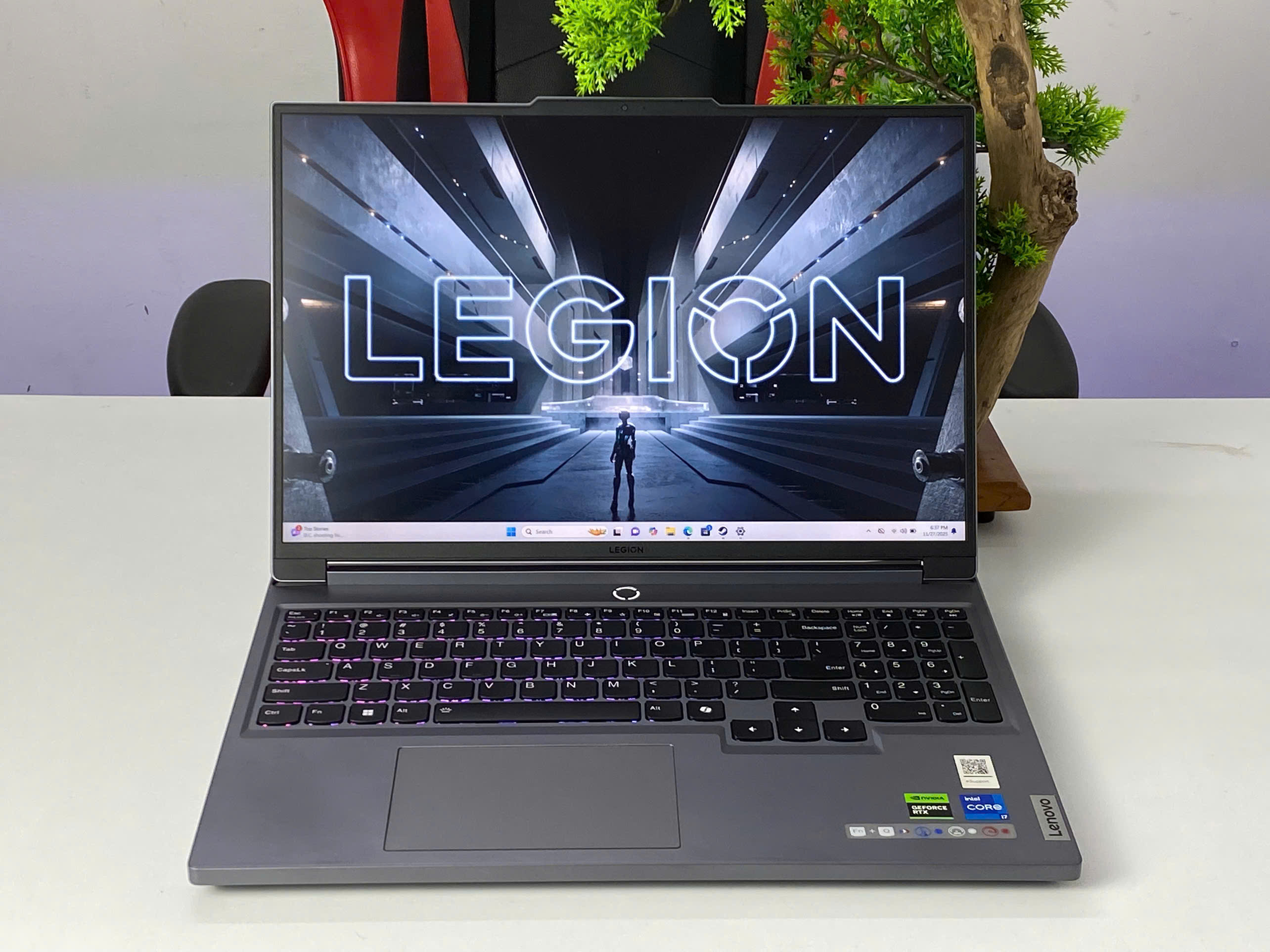 LENOVO LEGION 5 2024 (Core i7-14700HX, RTX 4070 8Gb) - USED 99%
