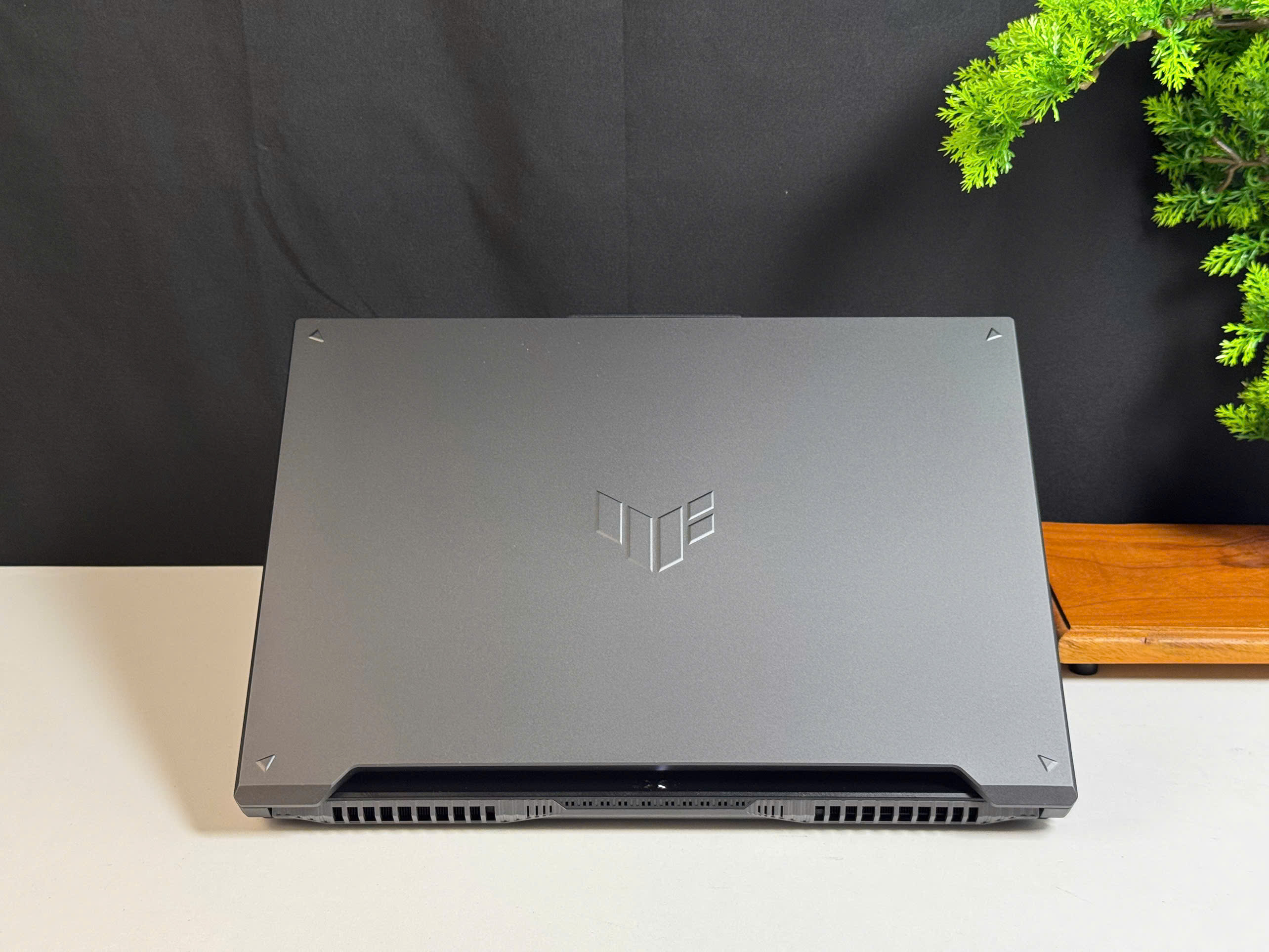 ASUS TUF GAMING F16 2024 (Core 5 210H, RTX 3050 6Gb) - USED 99%