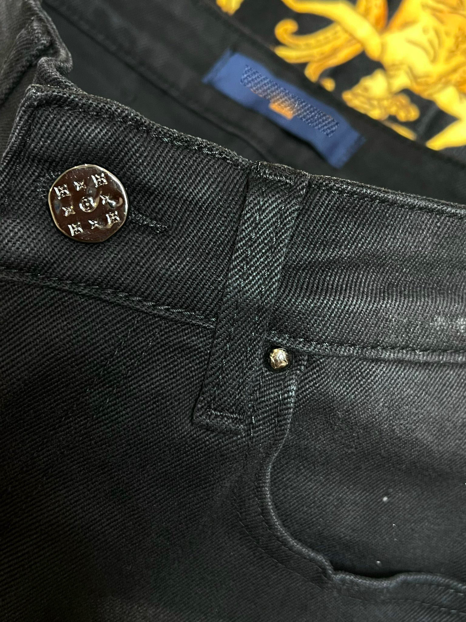 Bò côn Quảng châu cao cấp LV-7570