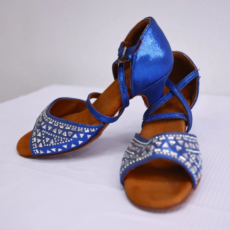 Giày KV Trẻ Em T1